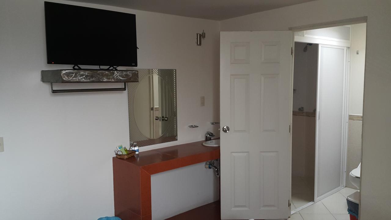 Hotel Berlyn Tlaxcala de Xicohténcatl Екстериор снимка