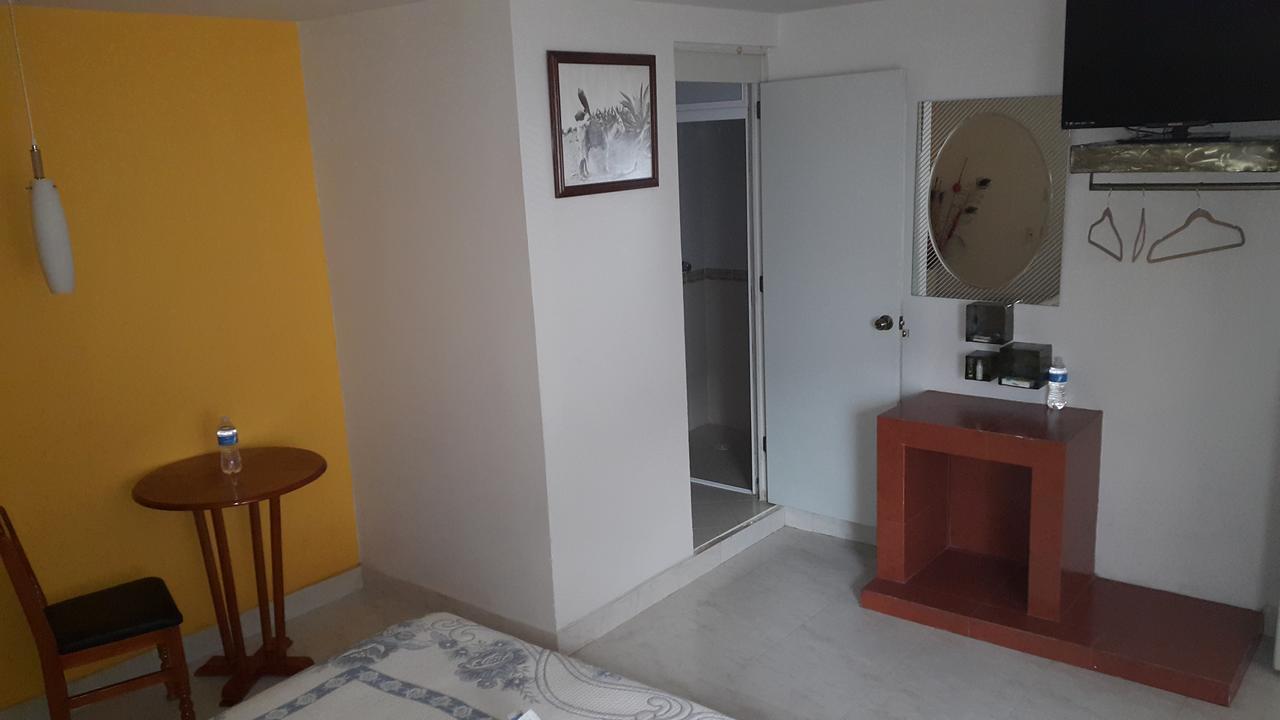 Hotel Berlyn Tlaxcala de Xicohténcatl Екстериор снимка